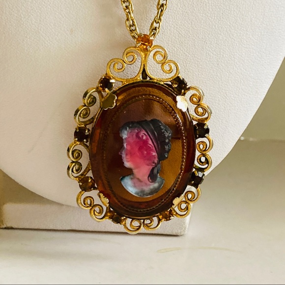 JULIANA for CELEBRITY CAMEO BROOCH-PENDANT - Picture 7 of 14